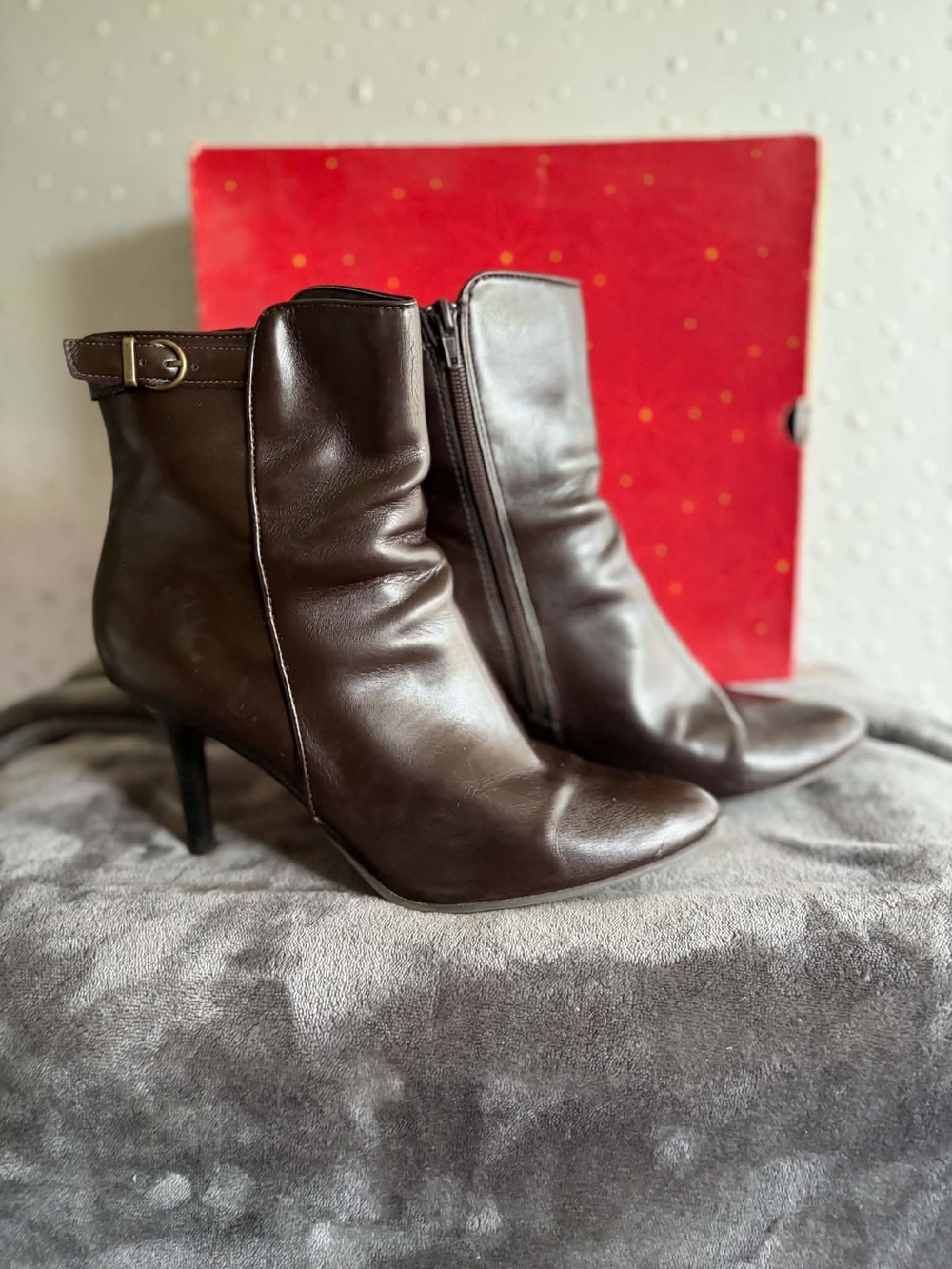 Worthington Dark Brown Leather Pointed-Toe Ankle Boots with Side Zip